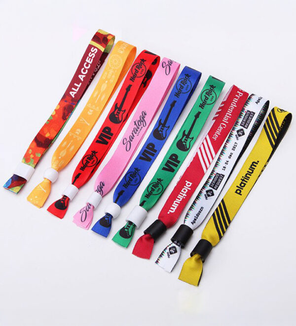 fabric-wristband